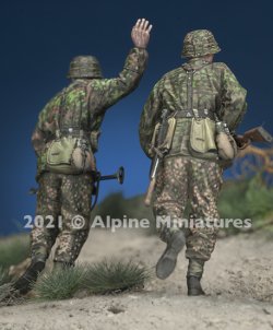 画像2: Alpine Miniatures[AM35289]1/35 WWII 独 武装SS擲弾兵 1944 2体セット