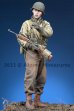 画像4: Alpine Miniatures[AM35303]1/35 WWIIアメリカ陸軍歩兵 指示を出す冬季装備の下士官