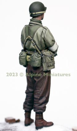 画像2: Alpine Miniatures[AM35313]1/35 WWII アメリカ陸軍 衛生兵