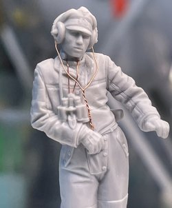 画像14: Alpine Miniatures[AM35315]1/35 WWII ドイツ キューポラにもたれる戦車指揮官