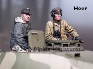 画像1: Alpine Miniatures[AM35317]1/35 WWII ドイツ 冬期の戦車指揮官/戦車兵セット(2体入) (1)
