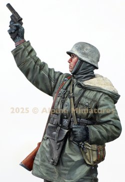 画像2: Alpine Miniatures[AM35324]1/35 WWII ドイツ武装親衛隊 信号拳銃を撃つ装甲擲弾兵