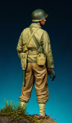 画像7: Alpine Miniatures[AM70244]フィギュアカラーシリーズ 1/35 WWIIアメリカ陸軍下士官 欧州戦線1944〜45(アルパインおまけ付）