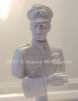 画像2: Alpine Miniatures[AMB005]1/16 WWII 独 胸像「グロスドイッチュラント師団」大尉