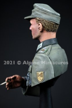 画像5: Alpine Miniatures[AMB005]1/16 WWII 独 胸像「グロスドイッチュラント師団」大尉