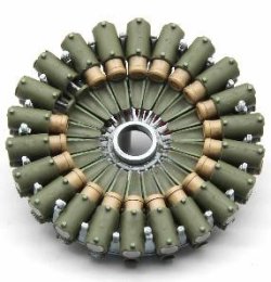 画像18: アミュージングホビー[AMH35A050]1/35 T-90A フルインテリア