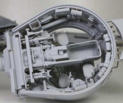 画像6: アミュージングホビー[AMH35A051]1/35 ティーガー(P) 003 (フルインテリア)