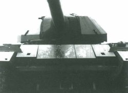 画像2: アミュージングホビー[AMH35A013]1/35 イギリス重戦車 FV214 コンカラー MKI w/スペースドアーマー