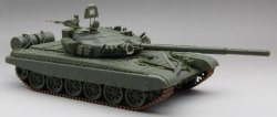 画像6: アミュージングホビー[AMH35A038]1/35 東ドイツ T-72 M