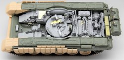 画像9: アミュージングホビー[AMH35A041]1/35 T-72AV (フルインテリア)