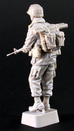 画像3: Bravo6[B6-35002]1/35 米 二等兵(1)ベトナム'68