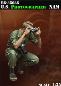 画像1: Bravo6[B6-35086]1/35 ベトナム 戦場カメラマン (1)