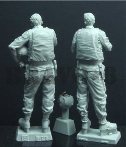 画像3: Bravo6[B6-35098]1/35 米 ヘリクルー(2)ブリーフィング(2体セット)