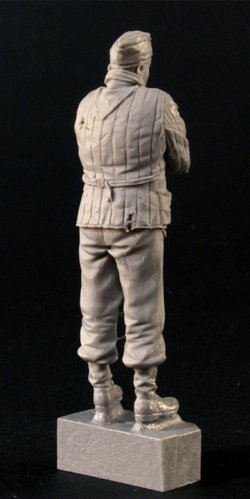 画像3: Bravo6[B6-35102]1/35 凍えるドイツ戦車兵 1943-1945