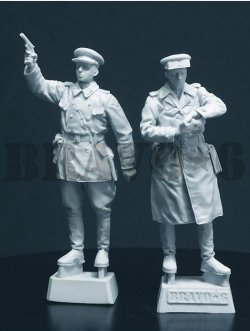 画像2: Bravo6[B6-35149]1/35 WWII露/ソ 「グリーン信号!」ソビエト赤軍 RKKA 戦車兵将校セット(2体入)