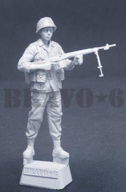 画像2: Bravo6[B6-35350]1/35 現用 アメリカ フルオート小銃を構える歩兵