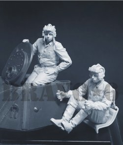 画像2: Bravo6[B6-35142]1/35 WWII ソ/露 ソビエトT-70軽戦車搭乗員夏季装備セット 前進