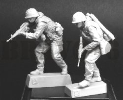 画像3: Bravo6[B6-35307]1/35 ベトナム戦争 米 米海兵隊 USMC「間近だぞ!」(3)