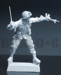 画像2: Bravo6[B6-35345]1/35 現用 アメリカ ベトナム戦争 マチェテを振るう第1歩兵師団兵士