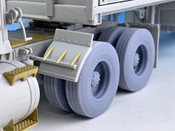 画像16: BSK Model[BSKW35003]1/35 現用 アメリカ M915トラクタートラック&トレーラー用自重変形タイヤ(トランペッター用)