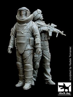 画像1: BLACK DOG[F35009]1/35現用米 爆発物処理チーム(イラク)(35006&35007 2体セット)