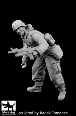 画像1: BLACK DOG[F35056]1/35現用米 兵士 パトロール中 OIF作戦 #2