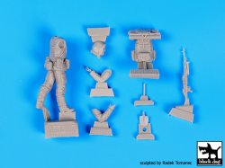 画像2: BLACK DOG[F35088]1/35英海兵隊&アルゼンチン軍兵士  フォークランド紛争(4体セット)