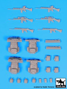 画像1: BLACK DOG[F35093]1/35FN-FAL&バックパックセット  フォークランド紛争 (1)