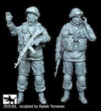 BLACK DOG[F35102]1/35クリミア2014 ロシア兵士「リトルグリーンマン」(35100&101 2体セット)