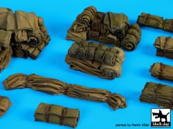 画像4: BLACK DOG[T35141]1/35 汎用 テント&毛布セット1