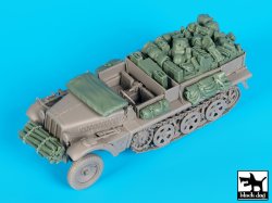 画像1: BLACK DOG[T35155]1/35 WWII独 Sd.Kfz.10 1トンハーフ 車載品セット(DML用)