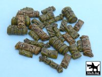 BLACK DOG[T48019]1/48 汎用 テント&毛布セット2(計24個入り)