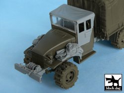 画像1: BLACK DOG[T48048]1/48 WWII米 2 1/2トン 6×6 カーゴトラック 車載品セット(タミヤ32548用)