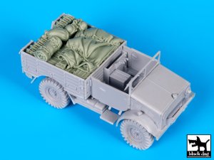 画像1: BLACK DOG[T48063]1/48 WWII英 ベッドフォードMWD 車載品セット(エアフィックス用) (1)