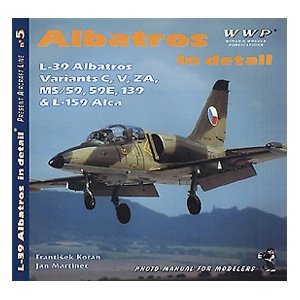 画像1: WWP [B005]航)L-39アルバトロス ディティール写真集 (1)