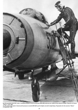 画像8: Capricorn Publications[HB11]チェコスロバキア人民軍 写真集 Part.1 1955-1968