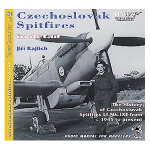 画像1: WWP [Y002]航)チェコ軍のスピットファイアMk.IX ディティール写真集 1945-2002 (1)