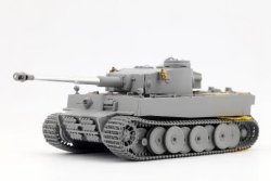 画像3: ボーダーモデル[BT014] 1/35 ドイツ タイガーI  極初期生産型  第502重戦車大隊　レニングラード 1942/3 冬（3in1）