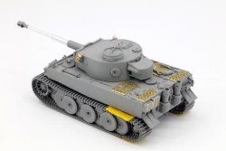 画像5: ボーダーモデル[BT014] 1/35 ドイツ タイガーI  極初期生産型  第502重戦車大隊　レニングラード 1942/3 冬（3in1）