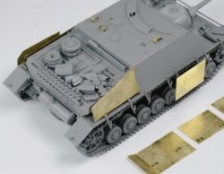 画像8: ボーダーモデル[BT016] 初回特典付 1/35 ドイツIV号駆逐戦車 L/48 初期型