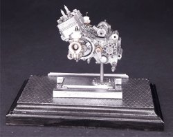 画像7: BrachModel[BM-EN04]1/12 ガレリ 125cc 1982 エンジンセット