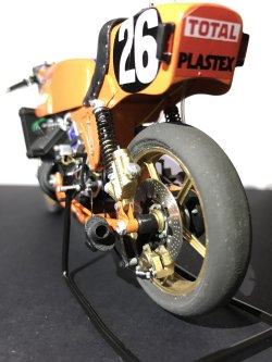 画像12: BrachModel[BM-VR16]1/12 ラヴェルダV6 1000cc