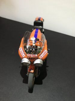 画像27: BrachModel[BM-VR16]1/12 ラヴェルダV6 1000cc