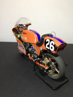 画像29: BrachModel[BM-VR16]1/12 ラヴェルダV6 1000cc