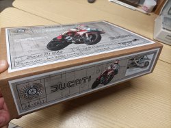 画像3: Brach Model[BM-VR17]1/12 ドゥカティ TT1 1984