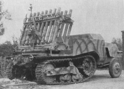 画像10: BrachModel[BM-139]1/35 WWII ドイツ ソミュアMCG 軽多連装迫撃砲(16砲身) S307(f)試作車/初期生産車 フルキット(デカール付)