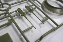 画像3: ブロンコ[CB35026] 1/35  英・スタックハウンドA.A.対空機関砲搭載型