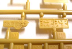 画像3: ブロンコ[Bro35143] 1/35 独・I号F型重装甲歩兵戦車