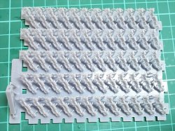 画像3: CHINO MODEL[CM-001]1/35 T81型連結可動履帯