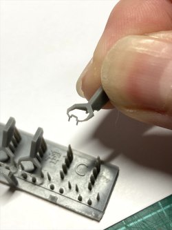 画像5: CHINO MODEL[CM-098D]1/35 汎用フットマンループ 基部のある型